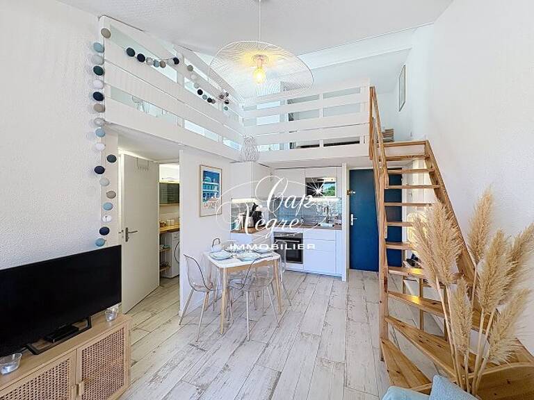 DUPLEX DERNIER ÉTAGE AU PIED DES PLAGES À VENDRE RÉNOVÉ À LA LON — photo 1