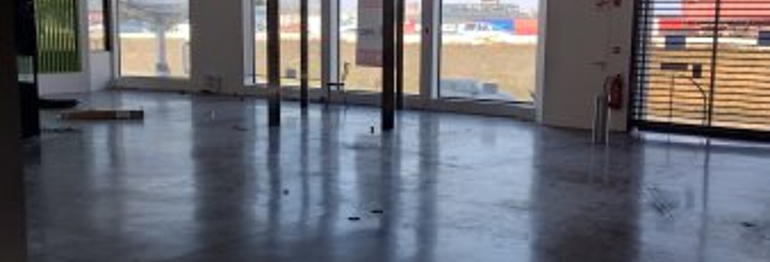 Commerce  285 m² à louer à Perpignan (66000)