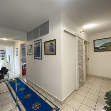 Appartement 3 pièces 185000 €