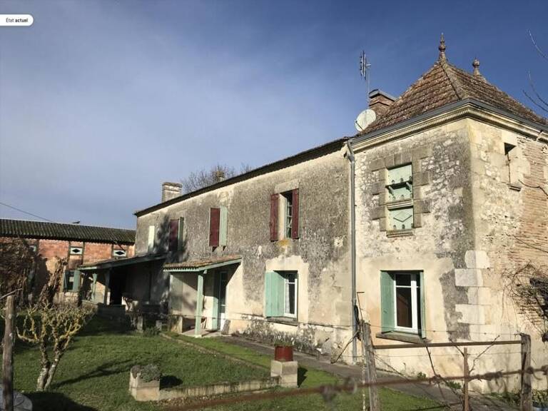 Maison en pierre de 3 pièces principales — photo 1