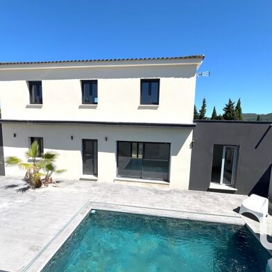 Maison 5 pièces 379000 €