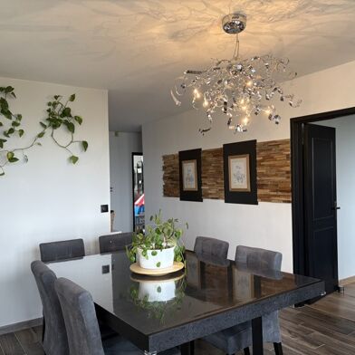 Appartement 4 pièces 176715 €