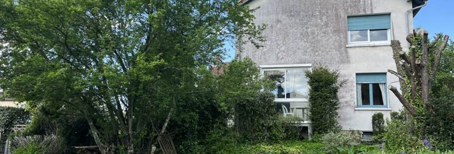 Maison 9 Pièces 165 m² à vendre à Le Dorat (87210)