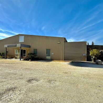 Commerce  525000 €