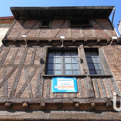 Immeuble  219000 €