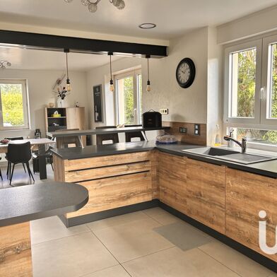 Maison 6 pièces 275000 €