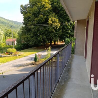 Appartement 4 pièces 40000 €