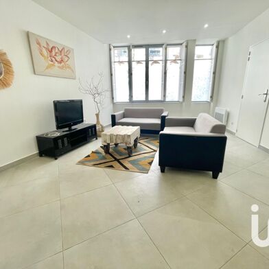 Appartement 3 pièces 128000 €