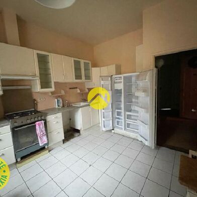 Maison 8 pièces 249100 €