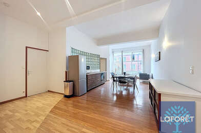 Appartement 5 pièces 990 €