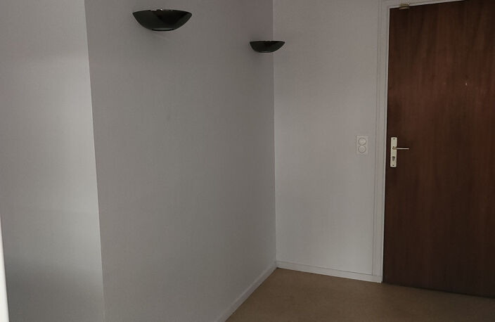Bureau Limite ROYAT/ CHAMALIERES — photo 5