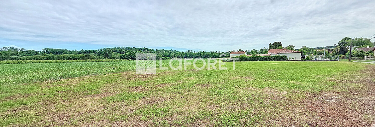 Terrain  821 m² à vendre à Salies-de-Béarn (64270)