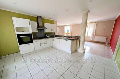 Appartement 5 pièces 125600 €