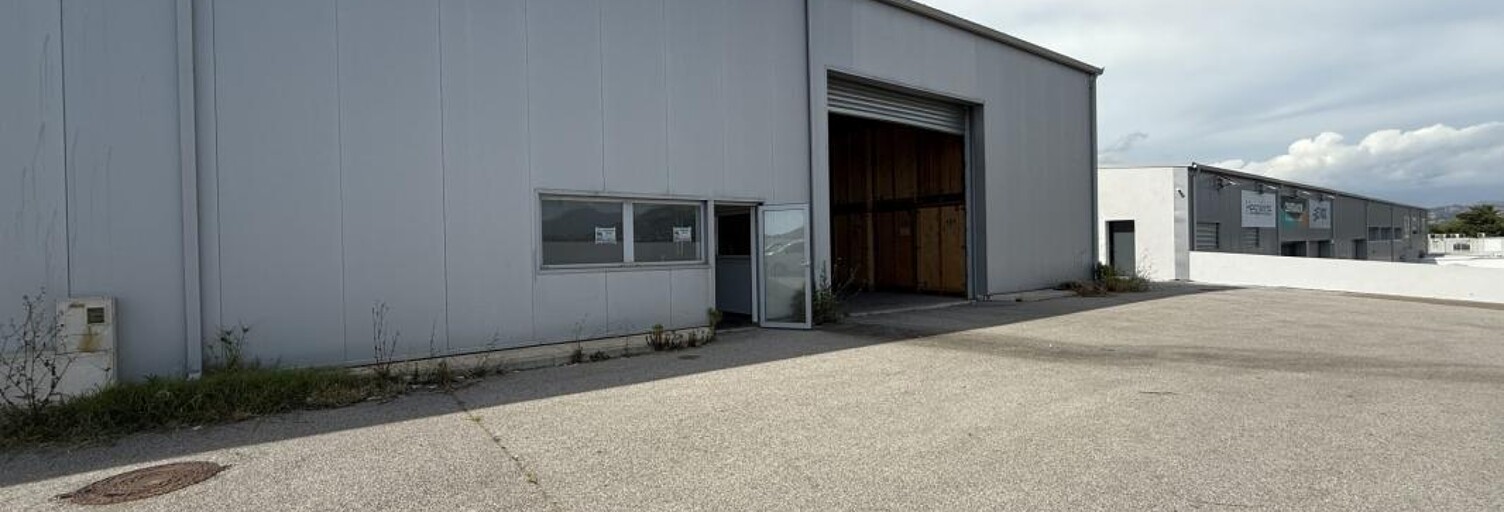 Commerce  937 m² à vendre à Sarrola-Carcopino (20167)