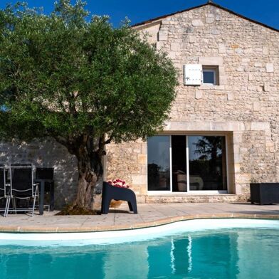 Maison 6 pièces 399000 €