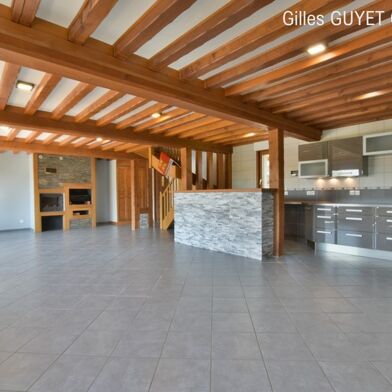 Maison 10 pièces 269500 €