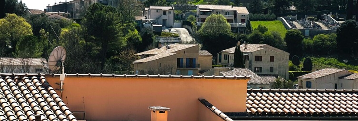 Appartement 1 Pièce 23 m² à vendre à Gréoux-les-Bains (04800)