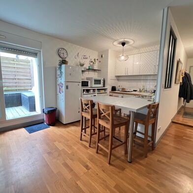 Appartement 5 pièces 156000 €