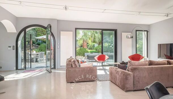 Villa / Maison 7 pièces  à vendre Marseille 7eme 13007