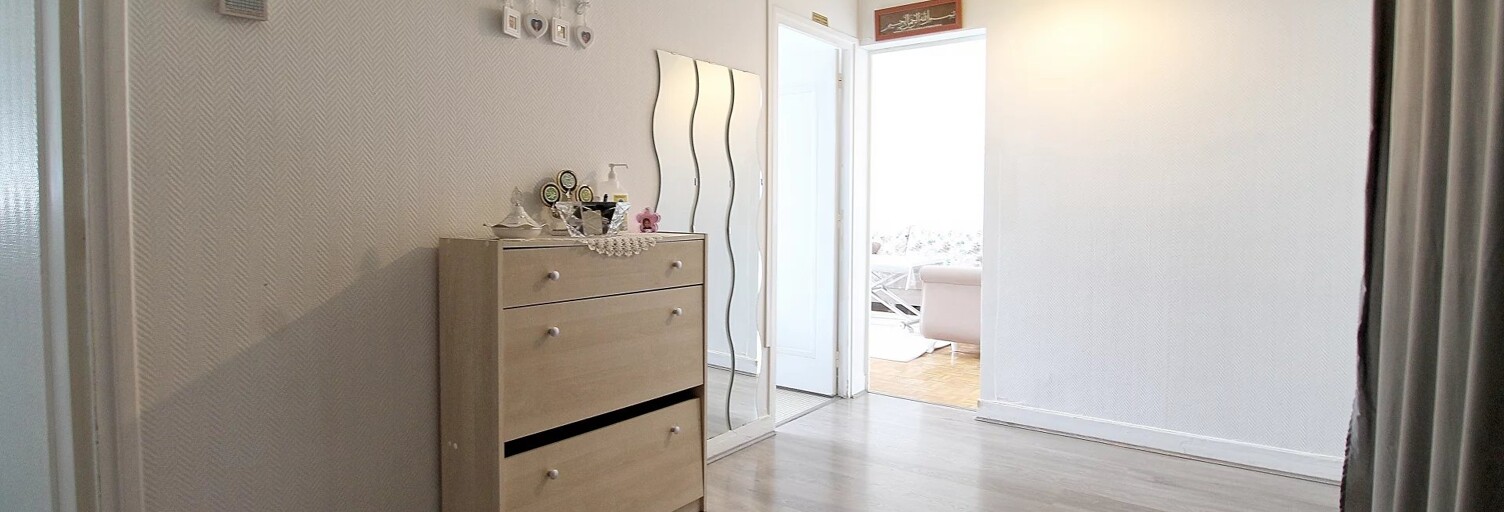 Appartement 4 Pièces 77 m² à vendre à Saint-Étienne-du-Rouvray (76800)