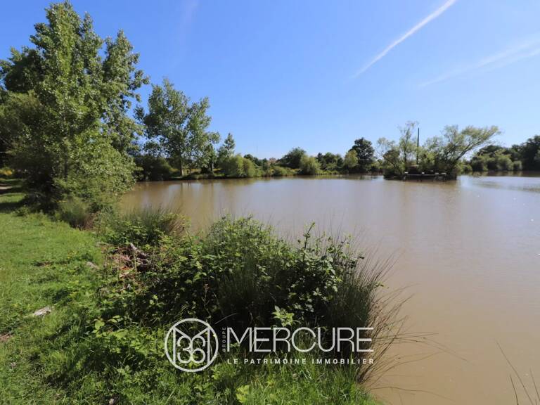 PROPRIETE RURALE AVEC ETANG ET PRÉS — photo 1