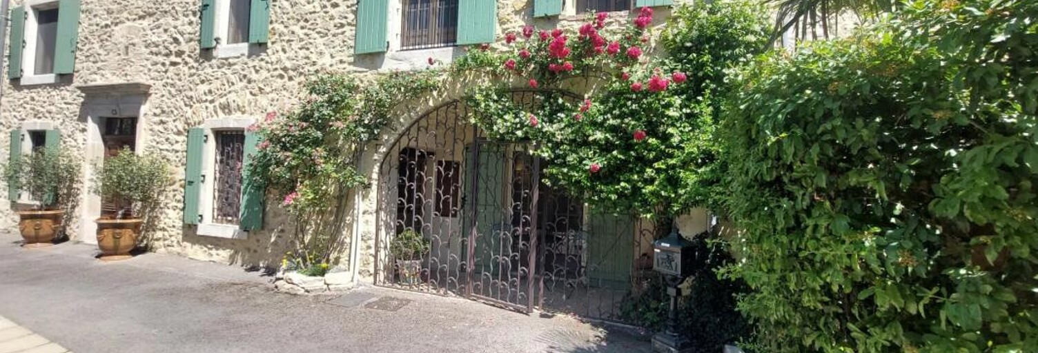 Maison 10 Pièces 267 m² à vendre à Allègre-les-Fumades (30500)