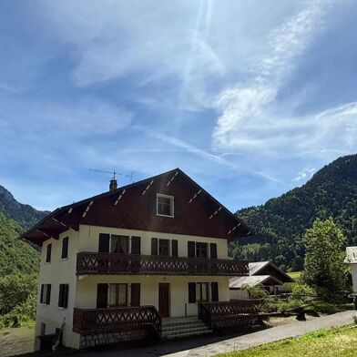 Maison 8 pièces 420000 €