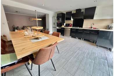 Maison 6 pièces 248000 €