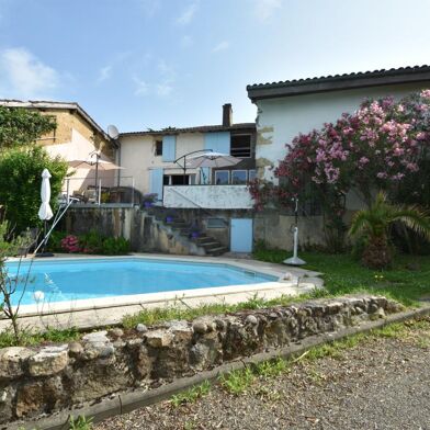 Maison 7 pièces 338500 €