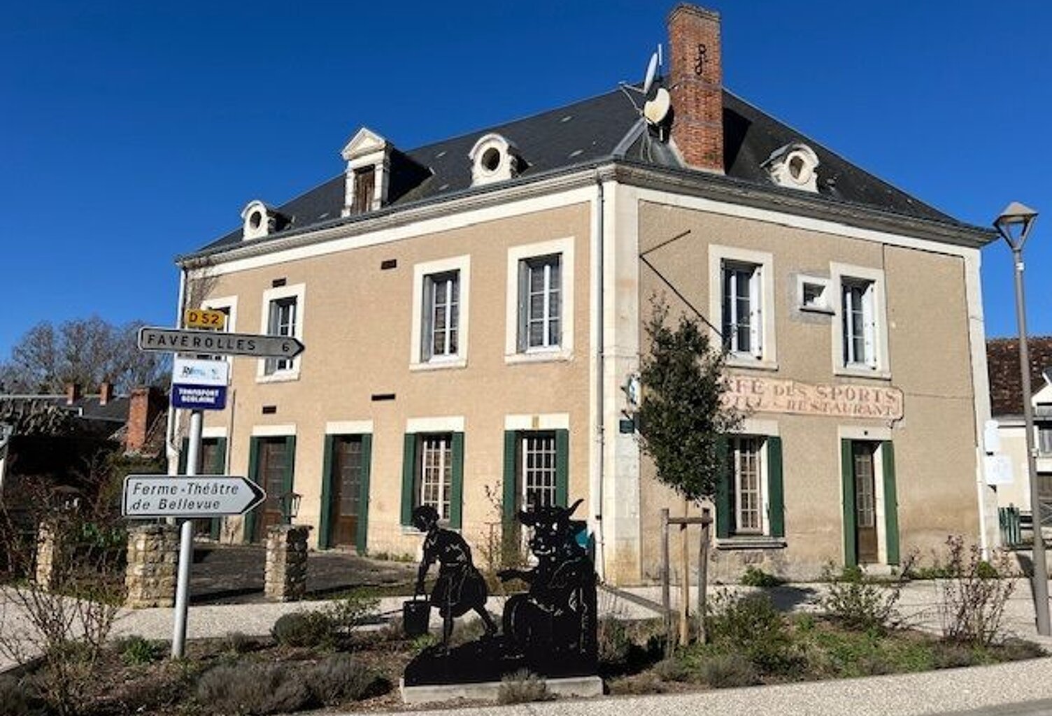 Maison À Vendre — photo 1