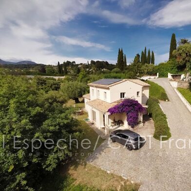 Maison 7 pièces 880000 €