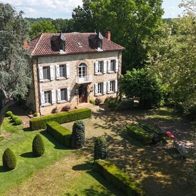 Maison 14 pièces 990000 €