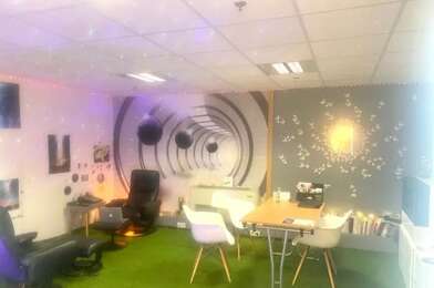 Commerce 2 pièces 476 €