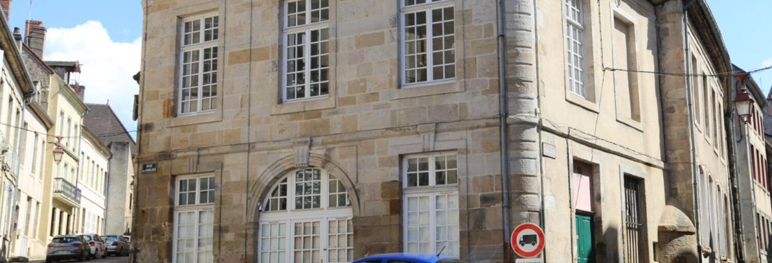 Commerce 2 Pièces 50 m² à vendre à Autun (71400)