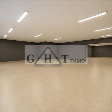 Commerce  530000 €