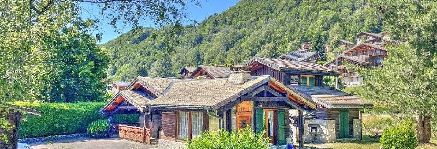 Maison 8 Pièces 180 m² à vendre à Montriond (74110)