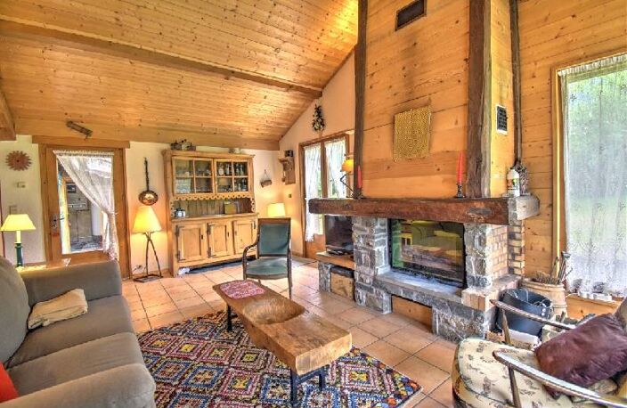 Vente maison 8 pièces 180 m² Montriond (74110) — photo 2