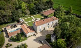 Maison 12 Pièces 400 m² à vendre à Fontenay-le-Comte (85200)