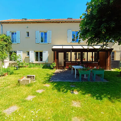 Maison 8 pièces 240000 €