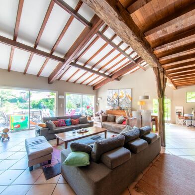 Maison 6 pièces 383000 €