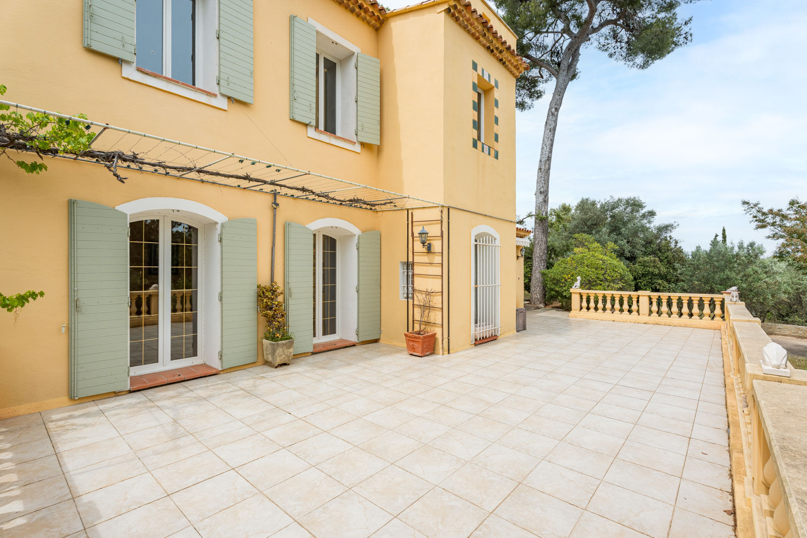 Villa / Maison 4 pièces  à vendre Aubagne 13400