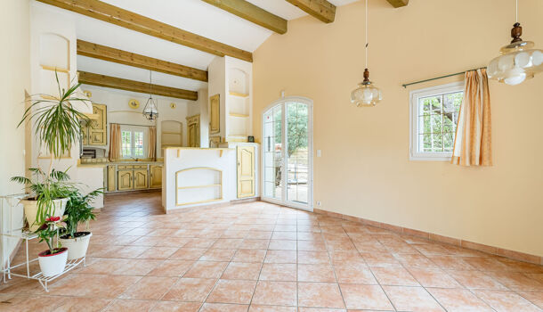 Villa / Maison 4 pièces  à vendre Aubagne 13400