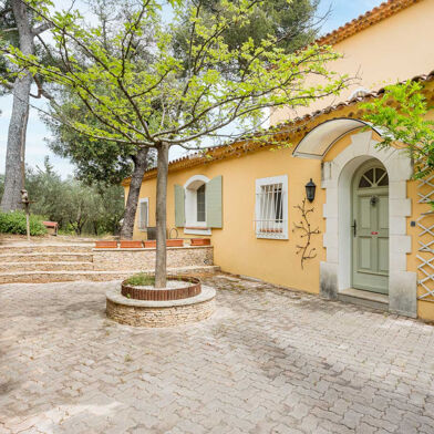 Maison 4 pièces 795000 €