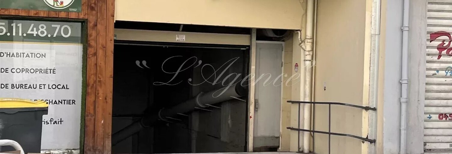 Garage   m² à vendre à Nice (06100)