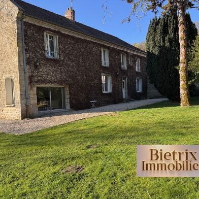 Maison 9 pièces 749000 €