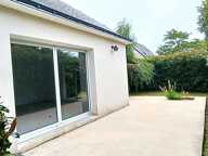 EXCLUSIVITÉ - MAISON FAMILIALE PLAIN-PIED GARAGE - LOCMINE — photo 4