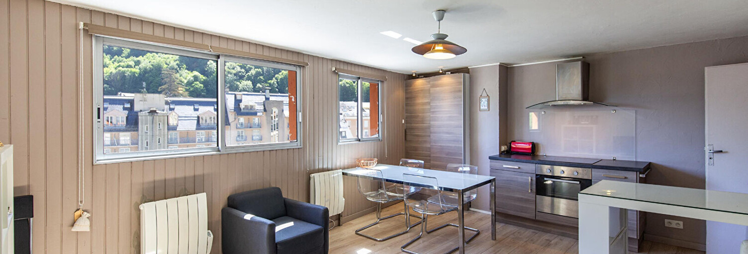 Appartement 1 Pièce 38 m² à vendre à Cauterets (65110)