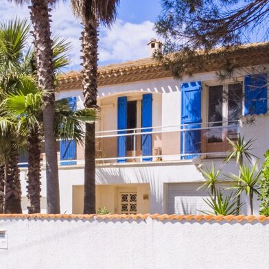 Maison 8 pièces 843740 €