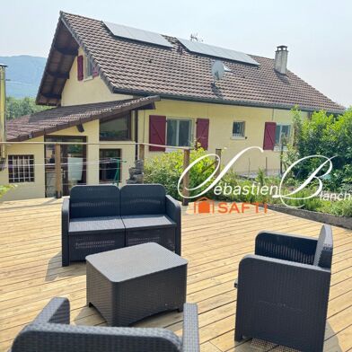 Maison 6 pièces 550000 €