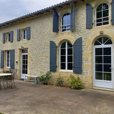 Maison 5 pièces 376000 €
